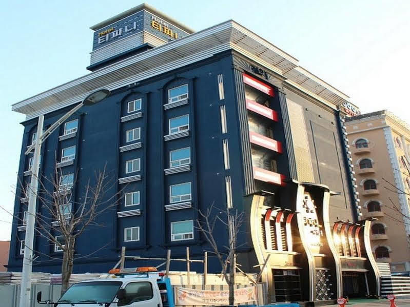 Tiffany Motel Mokpo Exterior photo